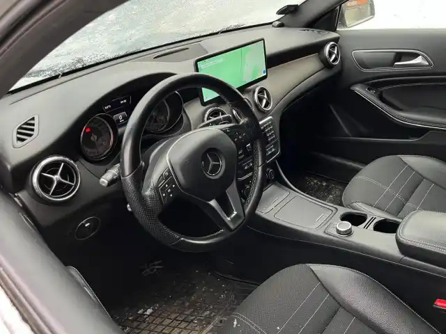 Musta Farmari, Mercedes-Benz GLA – BVS-879