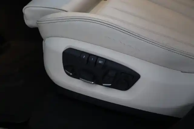 Hopea Maastoauto, BMW X5 – BVV-902