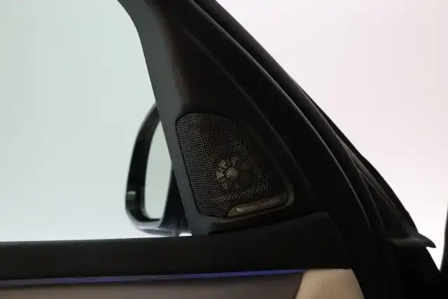 Hopea Maastoauto, BMW X5 – BVV-902