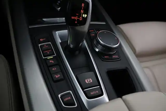 Hopea Maastoauto, BMW X5 – BVV-902