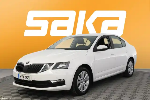 Valkoinen Viistoperä, Skoda Octavia – BVX-921
