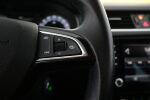 Valkoinen Viistoperä, Skoda Octavia – BVX-921, kuva 18