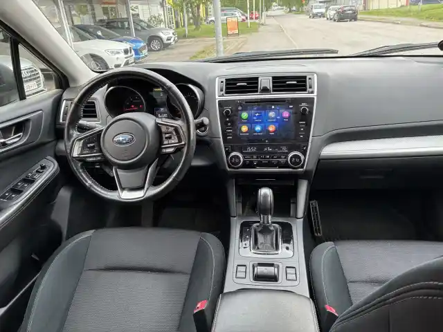 Vihreä Farmari, Subaru Outback – BXB-492