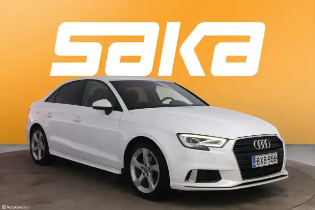 Valkoinen Sedan, Audi A3 – BXB-956