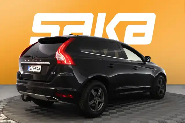 Musta Maastoauto, Volvo XC60 – BXE-848