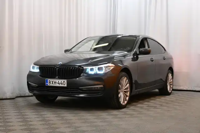 Harmaa Sedan, BMW 620 Gran Turismo – BXH-440