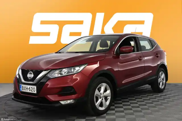 Punainen Maastoauto, Nissan Qashqai – BXH-620