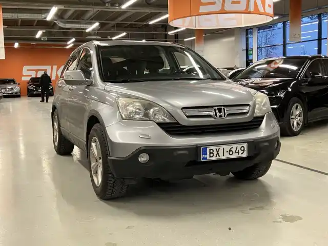 Harmaa Tila-auto, Honda CR-V – BXI-649