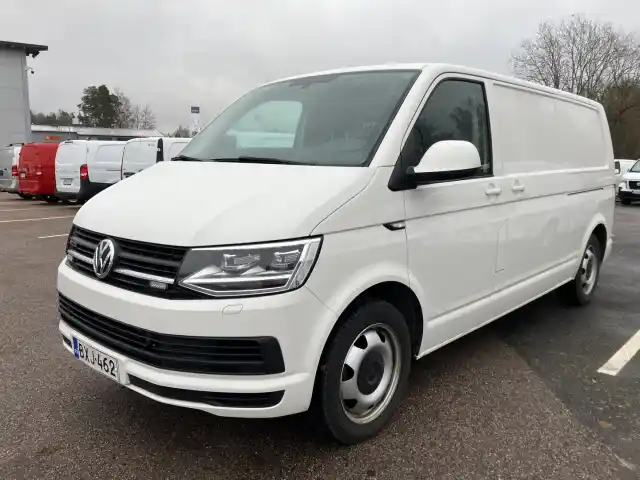 Valkoinen Pakettiauto, Volkswagen Transporter – BXJ-462