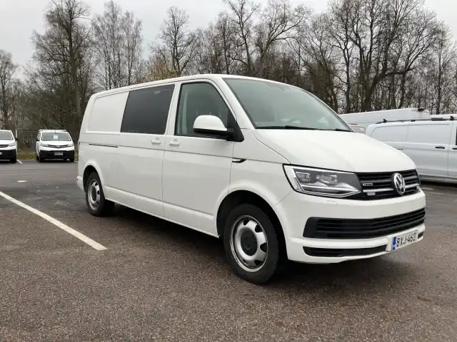 Valkoinen Pakettiauto, Volkswagen Transporter – BXJ-462