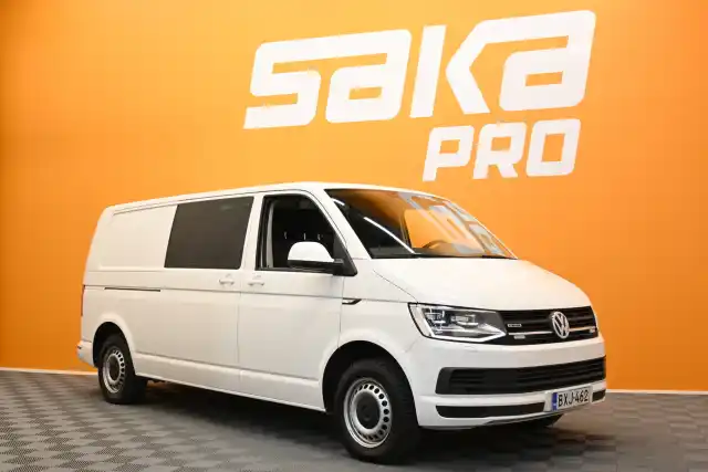 Valkoinen Pakettiauto, Volkswagen Transporter – BXJ-462