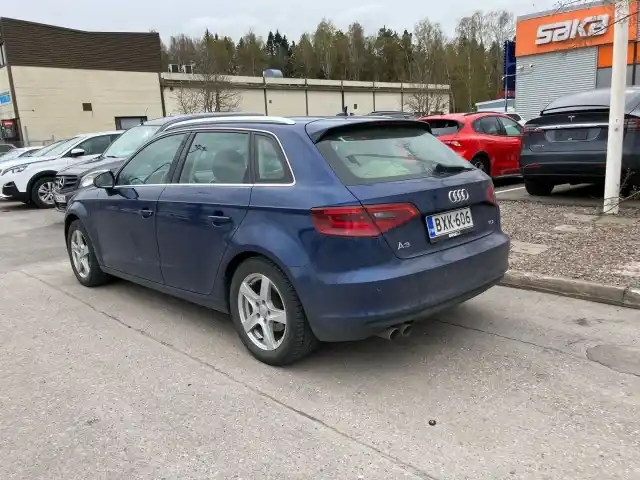 Sininen Viistoperä, Audi A3 – BXK-606