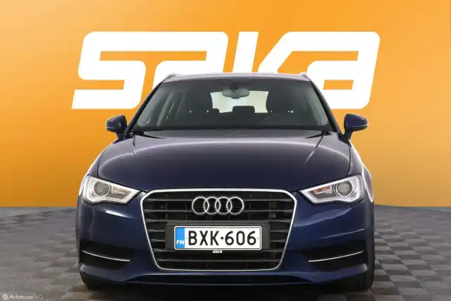 Sininen Viistoperä, Audi A3 – BXK-606