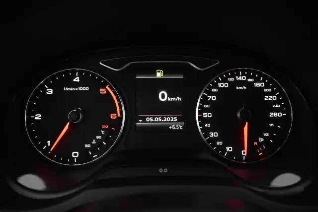 Sininen Viistoperä, Audi A3 – BXK-606