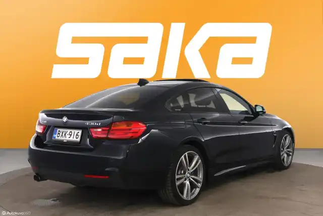 Musta Sedan, BMW 430 – BXK-916