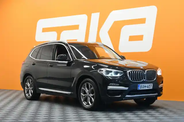 Musta Maastoauto, BMW X3 – BXM-407