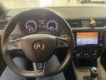 Valkoinen Farmari, Skoda Octavia – BXM-443, kuva 6