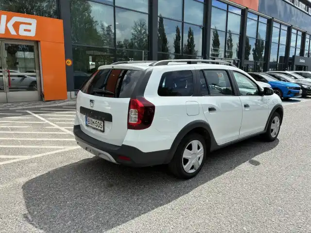 Valkoinen Farmari, Dacia Logan MCV – BXM-505