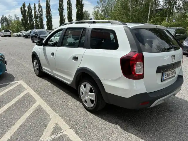 Valkoinen Farmari, Dacia Logan MCV – BXM-505