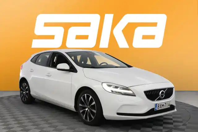 Valkoinen Viistoperä, Volvo V40 – BXM-714