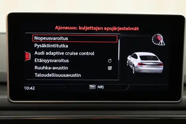 Musta Viistoperä, Audi A5 – BXM-986