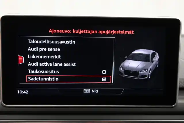 Musta Viistoperä, Audi A5 – BXM-986