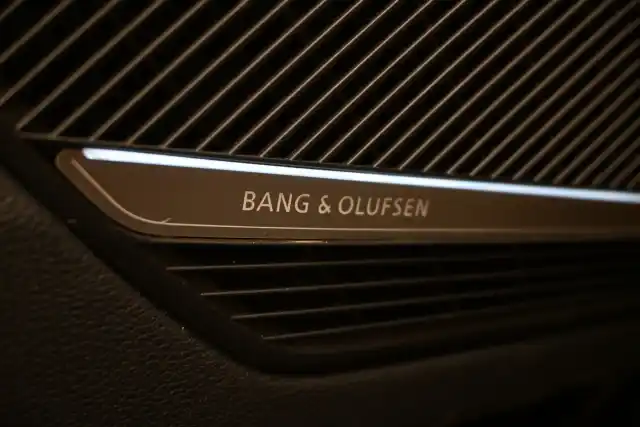 Musta Viistoperä, Audi A5 – BXM-986