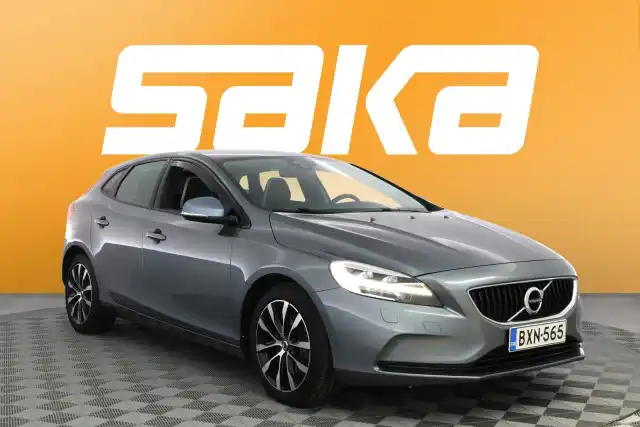 Harmaa Viistoperä, Volvo V40 – BXN-565