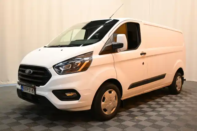 Valkoinen Pakettiauto, Ford Transit Custom – BXR-216