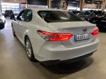 Valkoinen Sedan, Toyota Camry – BXS-111, kuva 3