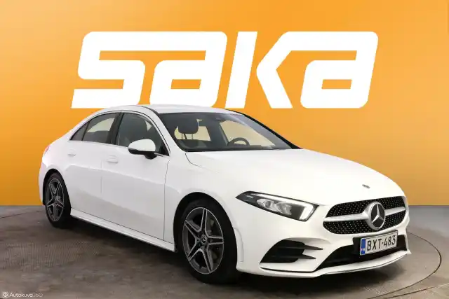 Valkoinen Sedan, Mercedes-Benz A – BXT-483
