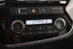 Punainen Farmari, Mitsubishi OUTLANDER PHEV – BXT-830, kuva 24