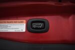 Punainen Farmari, Mitsubishi OUTLANDER PHEV – BXT-830, kuva 32