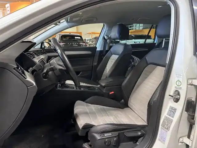 Valkoinen Farmari, Volkswagen Passat – BXU-154