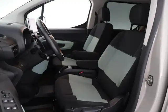 Ruskea Tila-auto, Citroen Berlingo – BXU-582