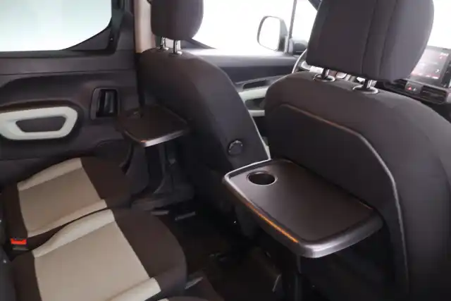 Ruskea Tila-auto, Citroen Berlingo – BXU-582