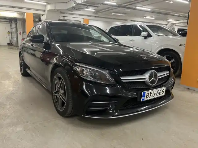 Musta Sedan, Mercedes-Benz C 43 AMG – BXU-669