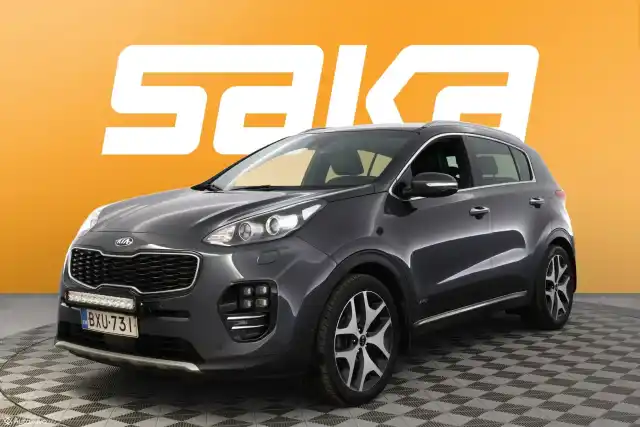 Harmaa Maastoauto, Kia Sportage – BXU-731