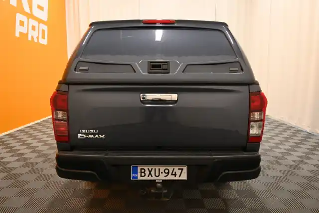 Harmaa Avolava, Isuzu D-Max – BXU-947