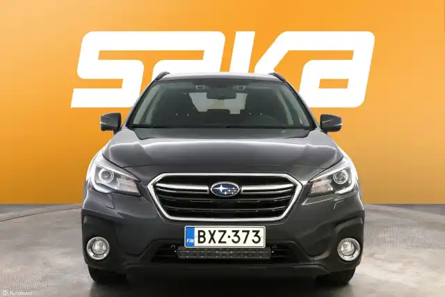 Harmaa Farmari, Subaru Outback – BXZ-373