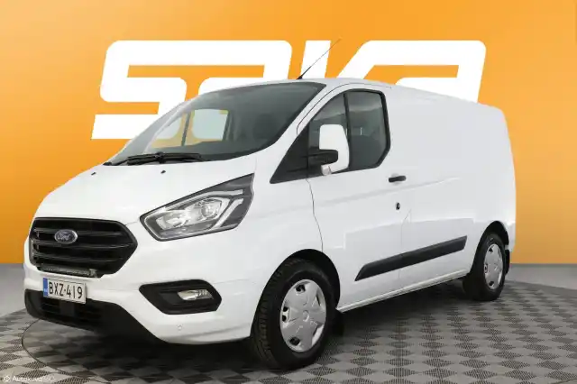 Valkoinen Pakettiauto, Ford Transit Custom – BXZ-419