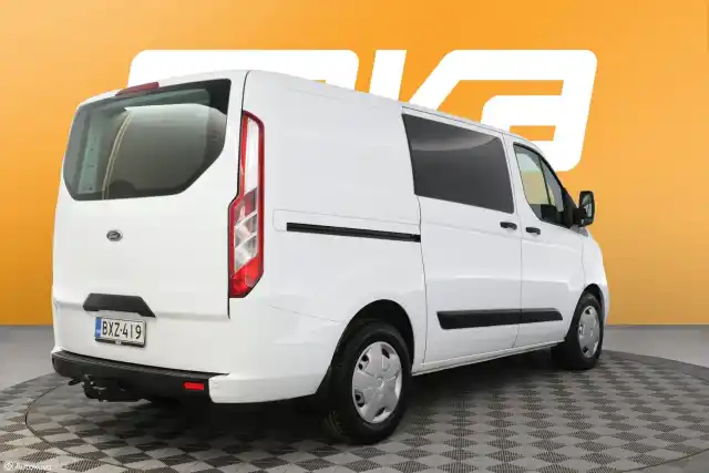 Valkoinen Pakettiauto, Ford Transit Custom – BXZ-419