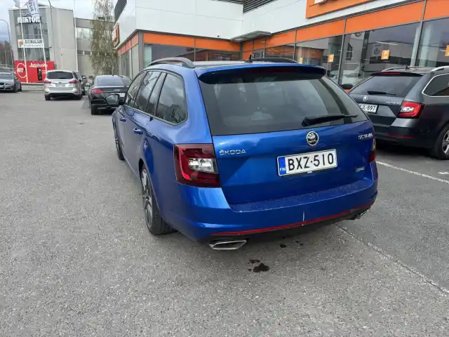Sininen Farmari, Skoda Octavia – BXZ-510
