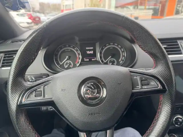 Sininen Farmari, Skoda Octavia – BXZ-510