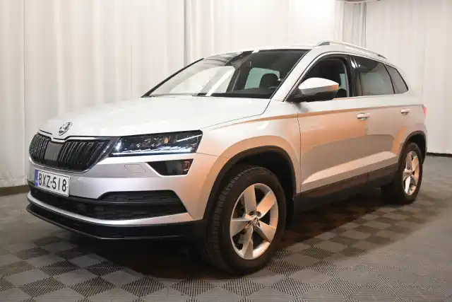 Harmaa Farmari, Skoda Karoq – BXZ-518