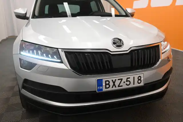 Harmaa Farmari, Skoda Karoq – BXZ-518