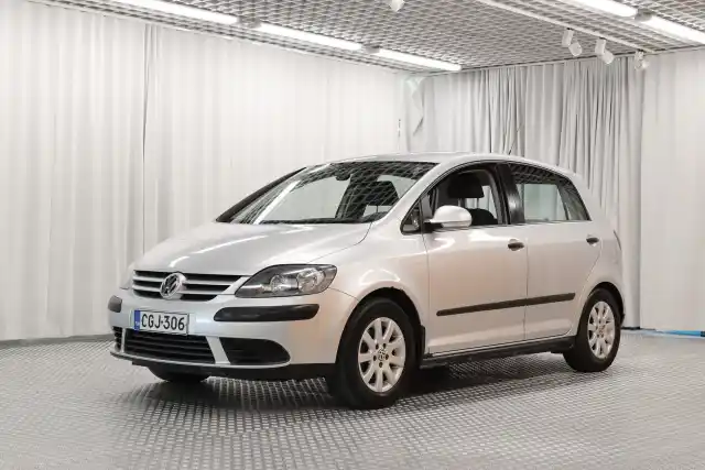 Harmaa Tila-auto, Volkswagen Golf Plus – CGJ-306