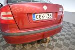 Punainen Sedan, Skoda Octavia – CGK-135, kuva 14