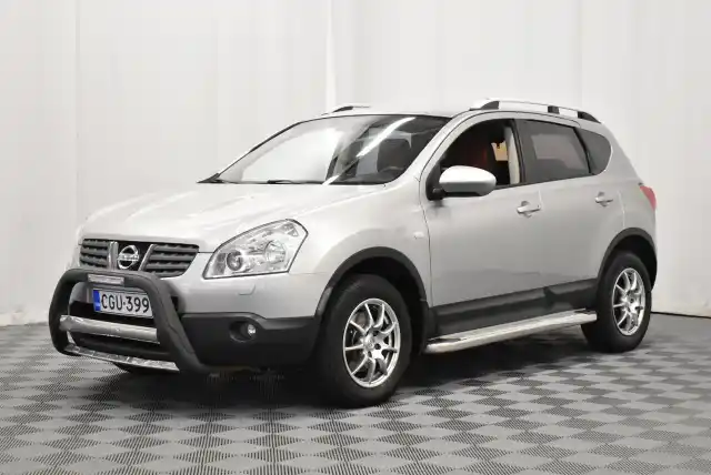 Hopea Maastoauto, Nissan Qashqai – CGU-399