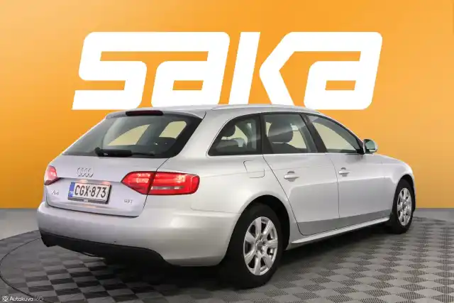 Hopea Farmari, Audi A4 – CGX-873